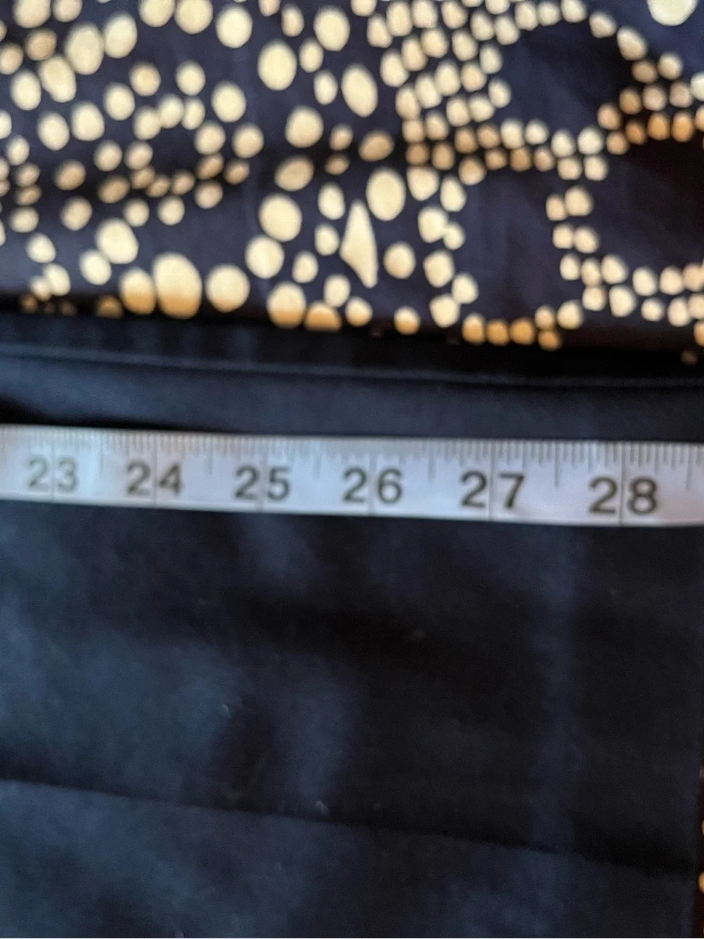 Roundtree and Yorke Men’s Travel Smart Navy pants.